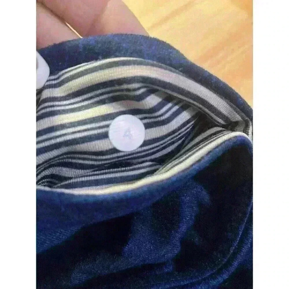 Lululemon Geometric Cropped Leggings Navy Size 4 - Picture 7 of 9